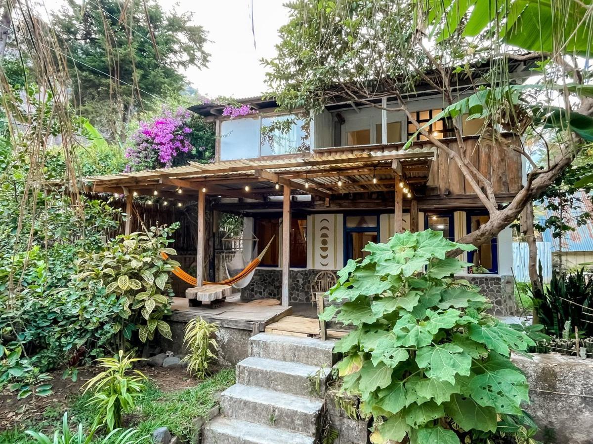 Unicorn Reborn - Peaceful Rentals San Marcos La Laguna Εξωτερικό φωτογραφία