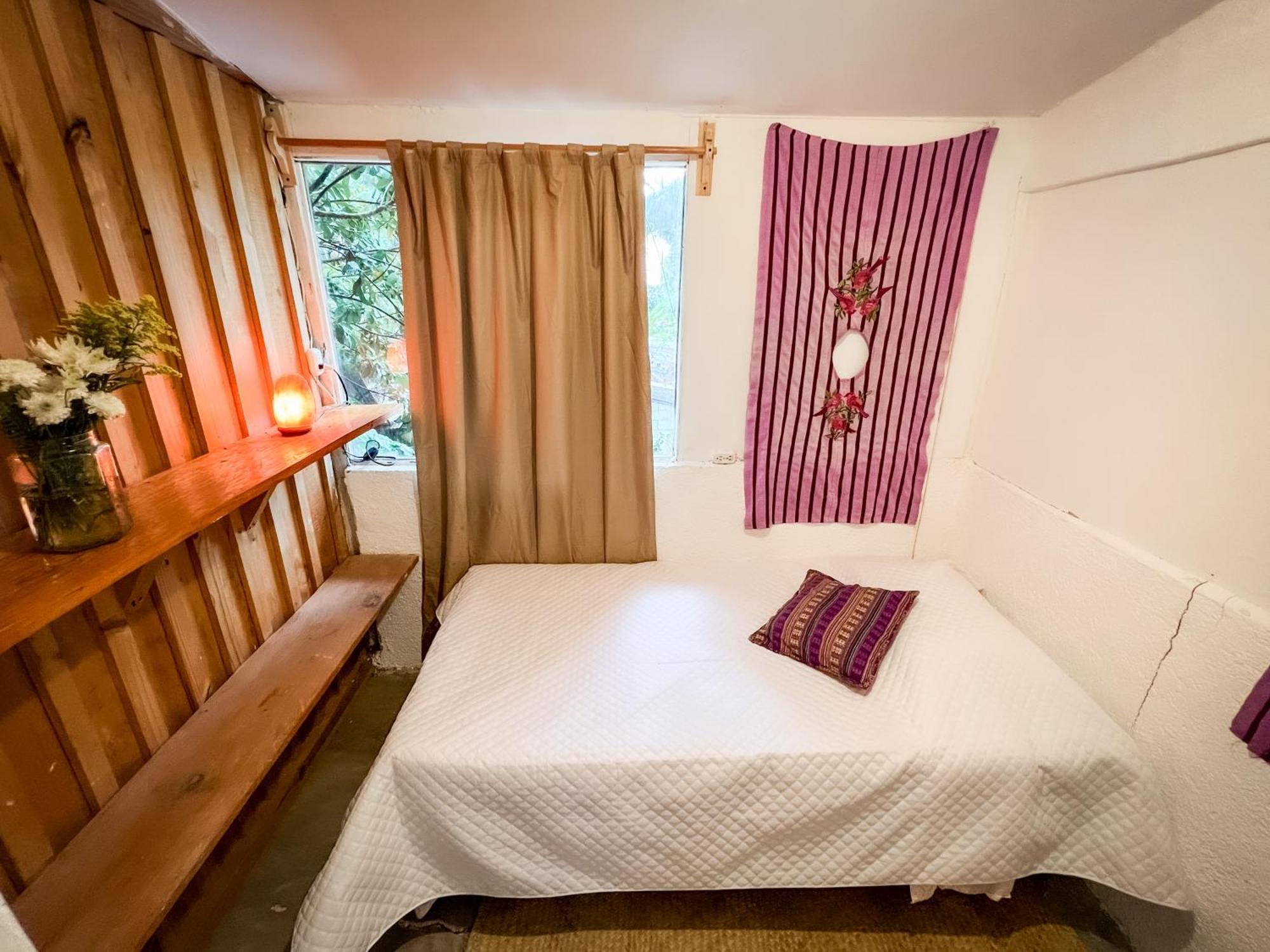 Unicorn Reborn - Peaceful Rentals San Marcos La Laguna Εξωτερικό φωτογραφία